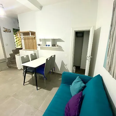 Apartment Plume
